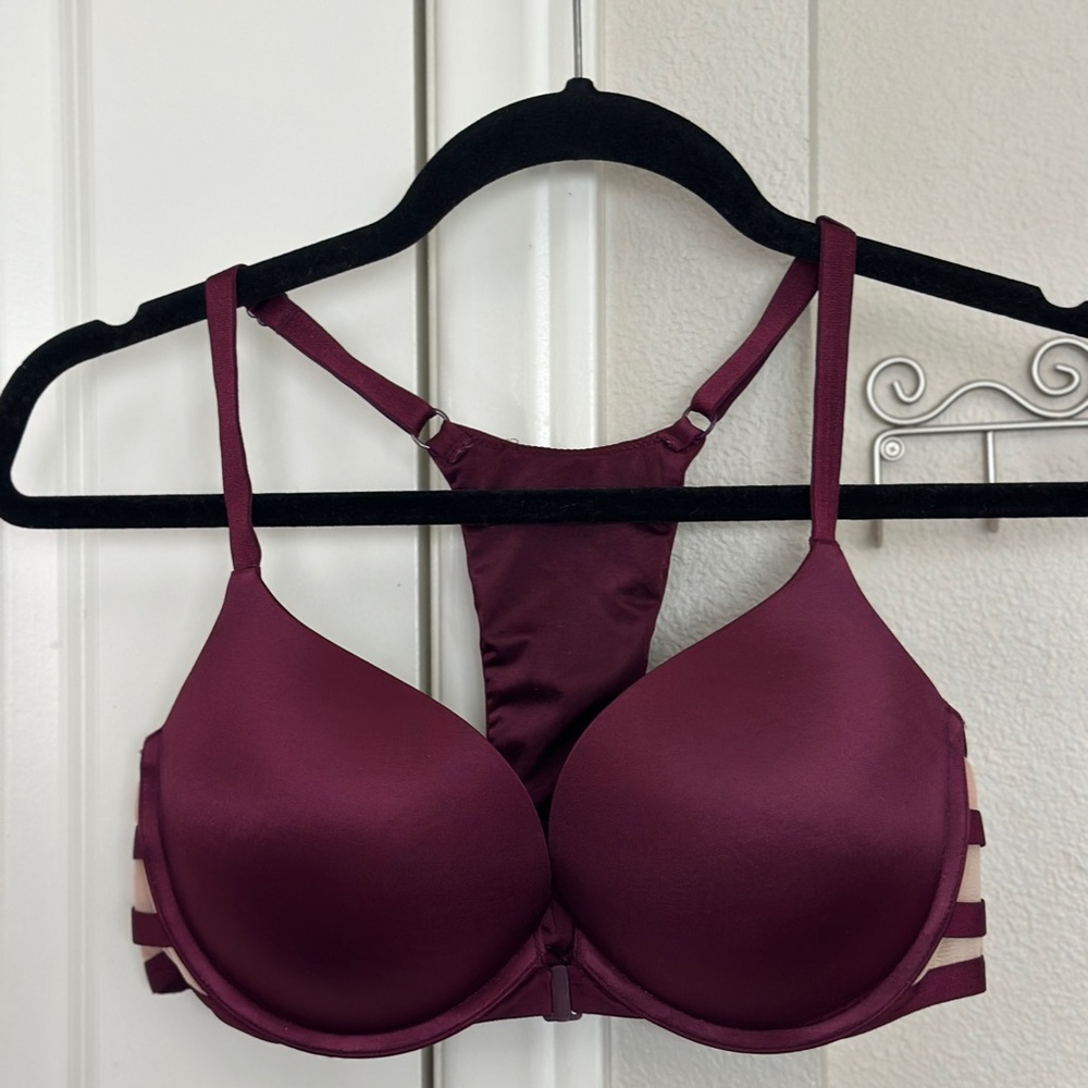 Victoria's Secret Very Sexy Push Up T-Shirt Bra